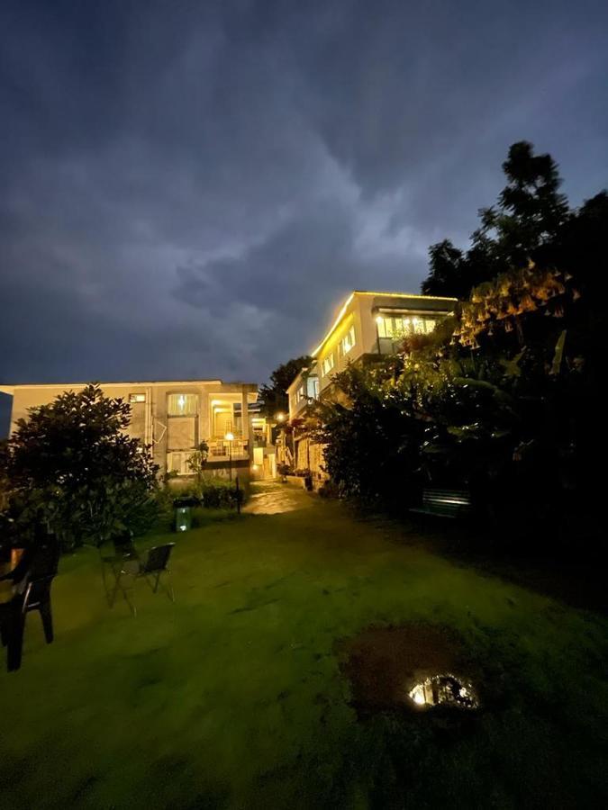 Cherry Blossom Homestay Kodaikanal Buitenkant foto